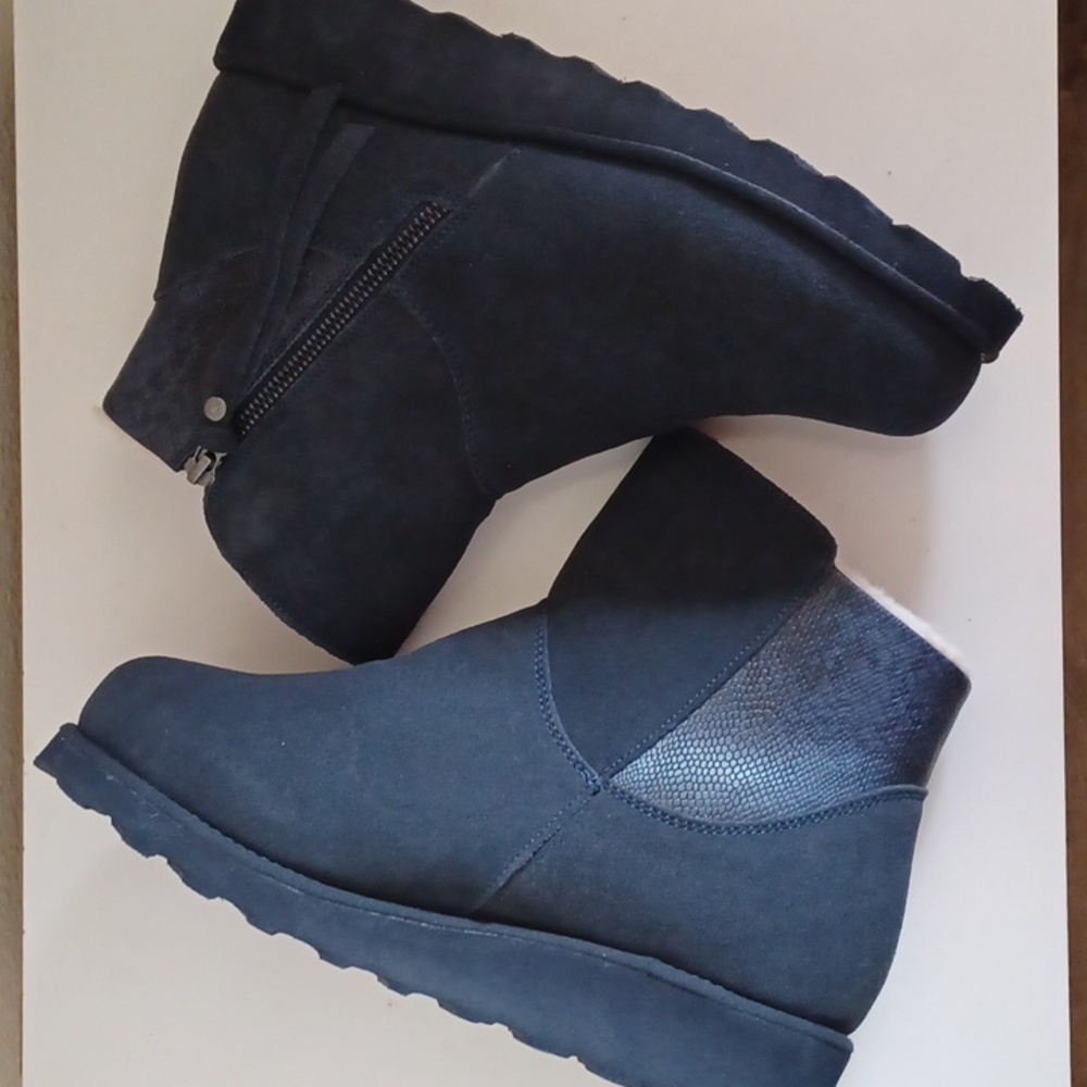 BearPaw Navy Suede Side Zip Ankle Boots - Picture 6 of 10